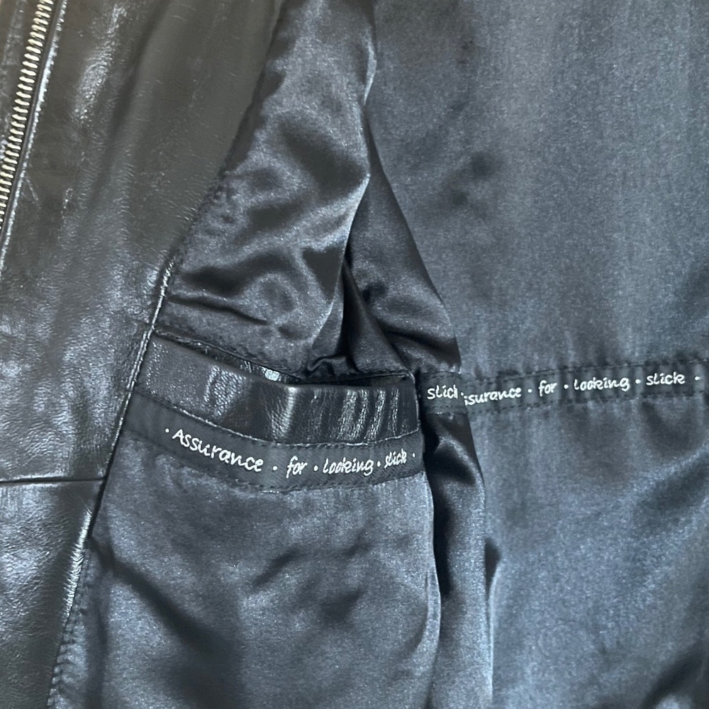 Black Leather Jacket   Satin Lined   Like New   Women's Small - Picture 13 of 15
